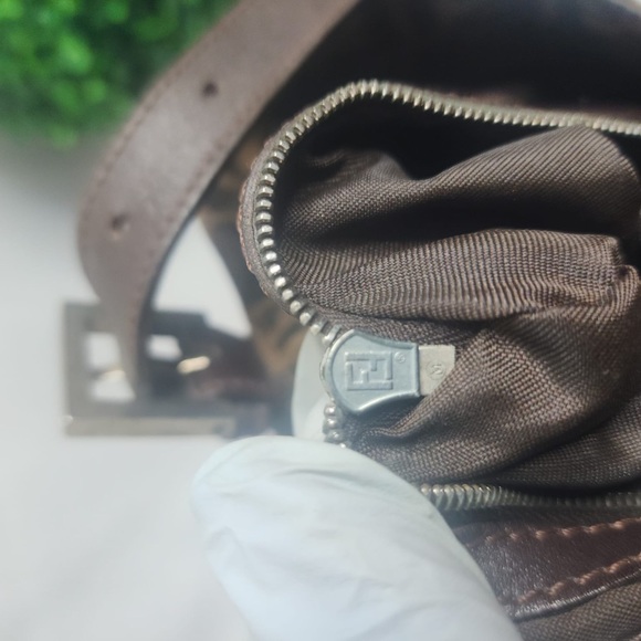 ‼️SOLD SOLD‼️ Authentic Fendi Mama Forever Baguette Shoulder Bag - Picture 2 of 7